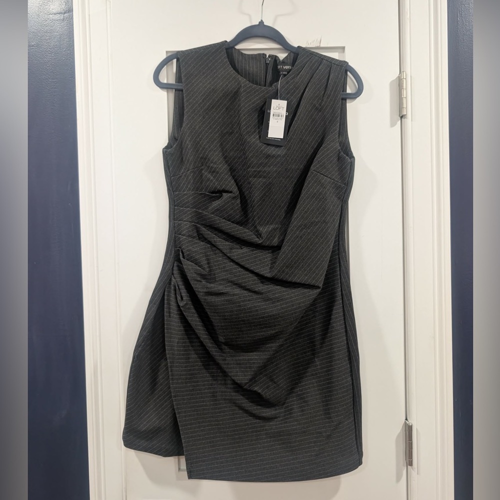 Elegant grey dress. LOFT